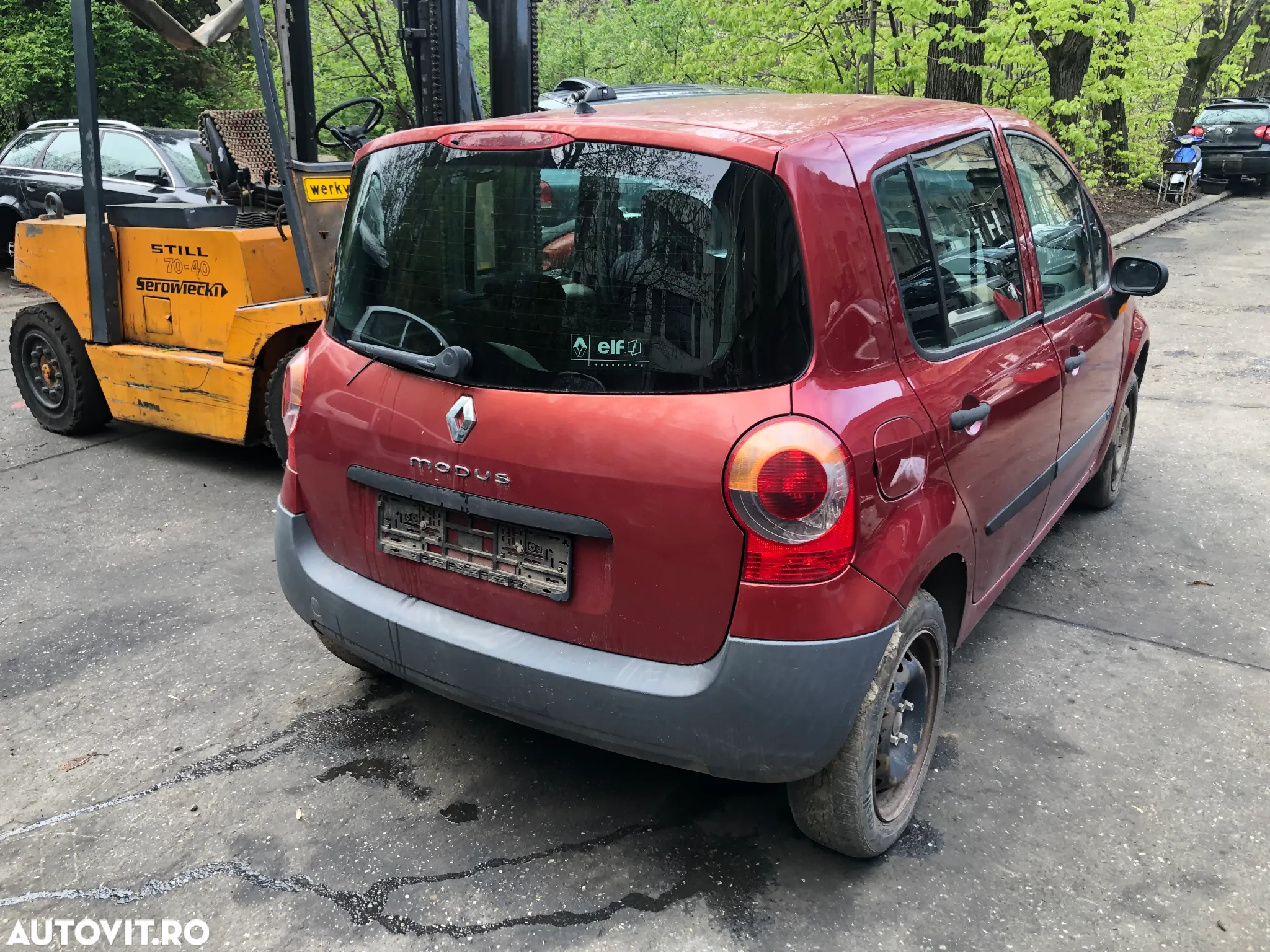 Dezmembrez Renault Modus 2006 1.2 benzina 12v visiniu rosu - 5