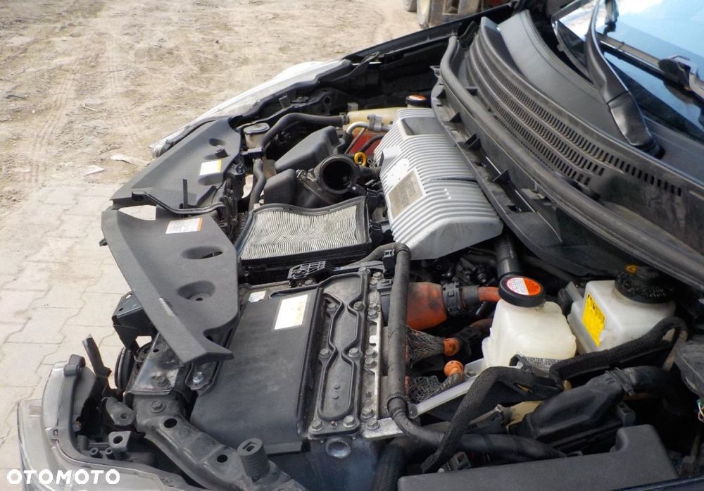 Toyota Prius+ - 8