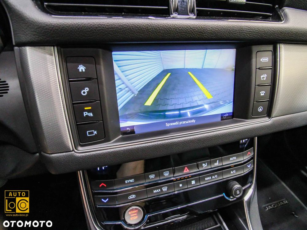 Jaguar XF 35t AWD Prestige - 19
