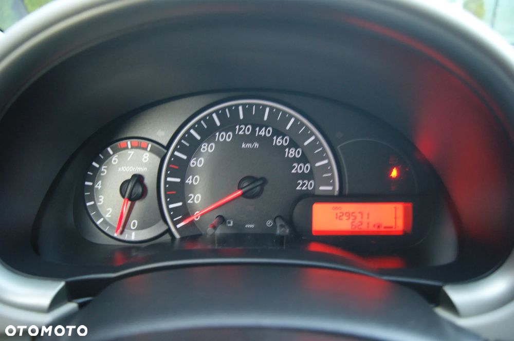 Nissan Micra 1.2 Tekna - 12