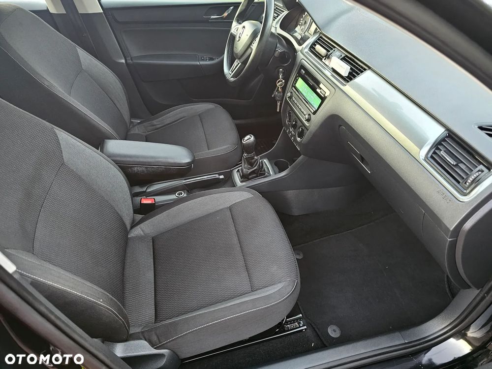 Skoda RAPID 1.6 TDI Ambition - 8