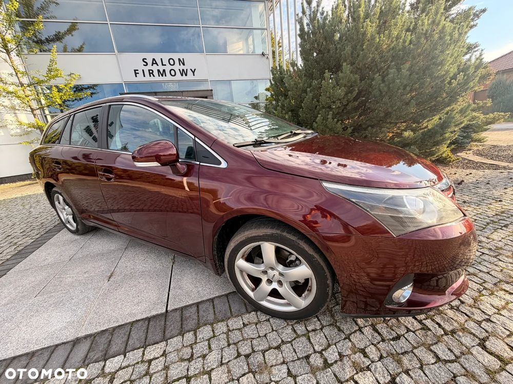 Toyota Avensis 1.8 Multidrive S Executive - 24