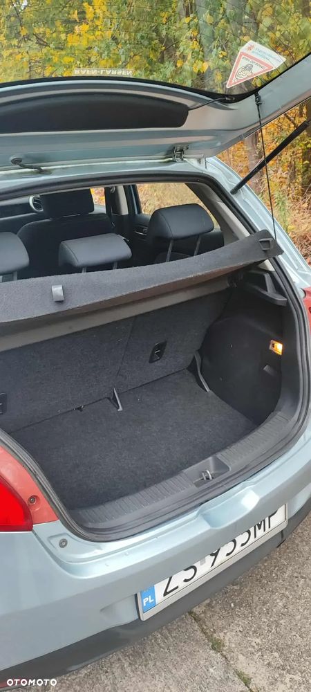 Mazda 2 1.3 Exclusive - 9