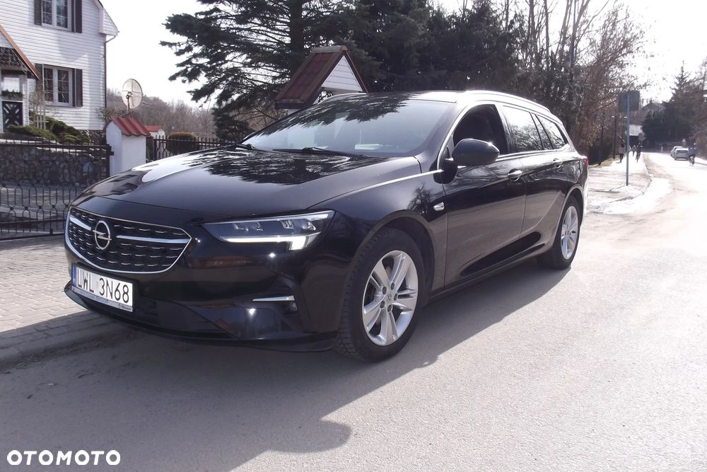 Opel Insignia - 1