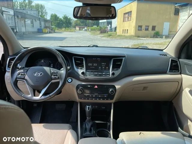 Hyundai Tucson - 10