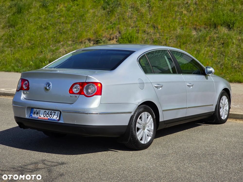 Volkswagen Passat 2.0 TSI Automatik Highline - 4