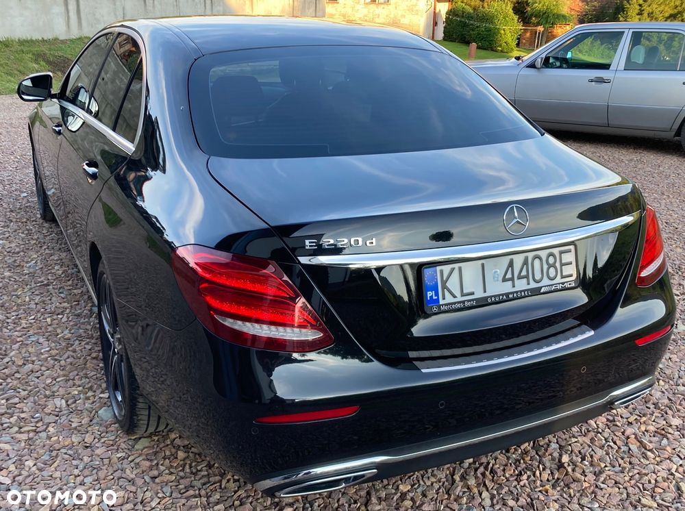 Mercedes-Benz Klasa E 220 d 9G-TRONIC - 10