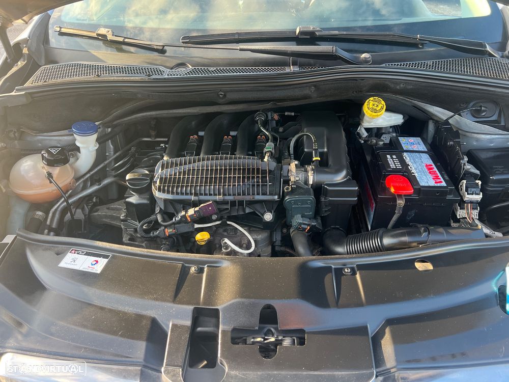 Peugeot 2008 1.2 PureTech Style - 7