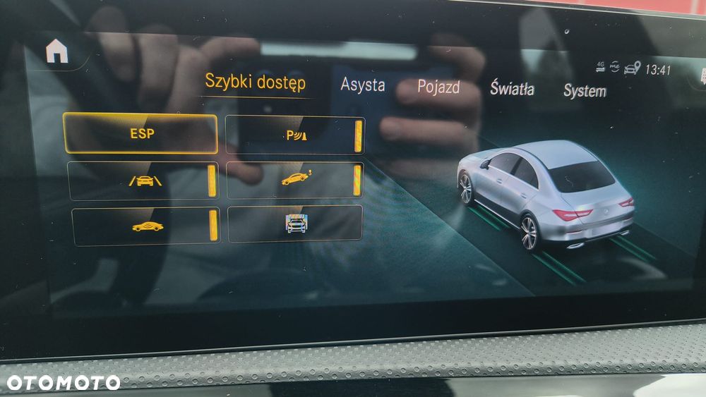 Mercedes-Benz CLA 220 d 8G-DCT - 17