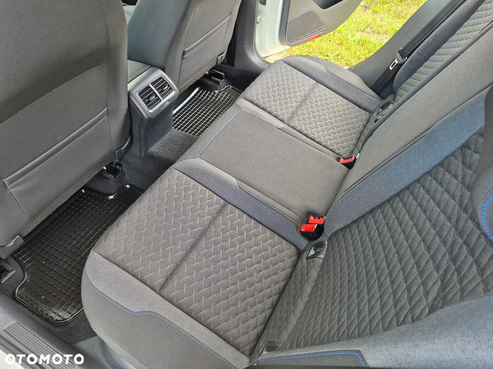 Volkswagen Golf 1.0 TSI OPF Join - 9
