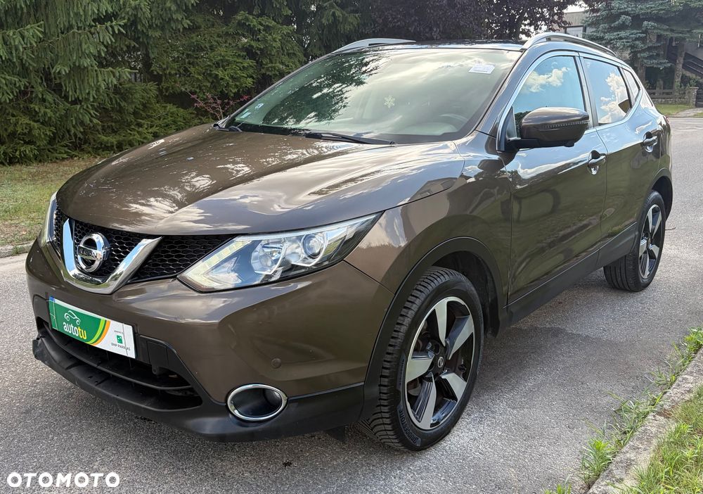 Nissan Qashqai - 2