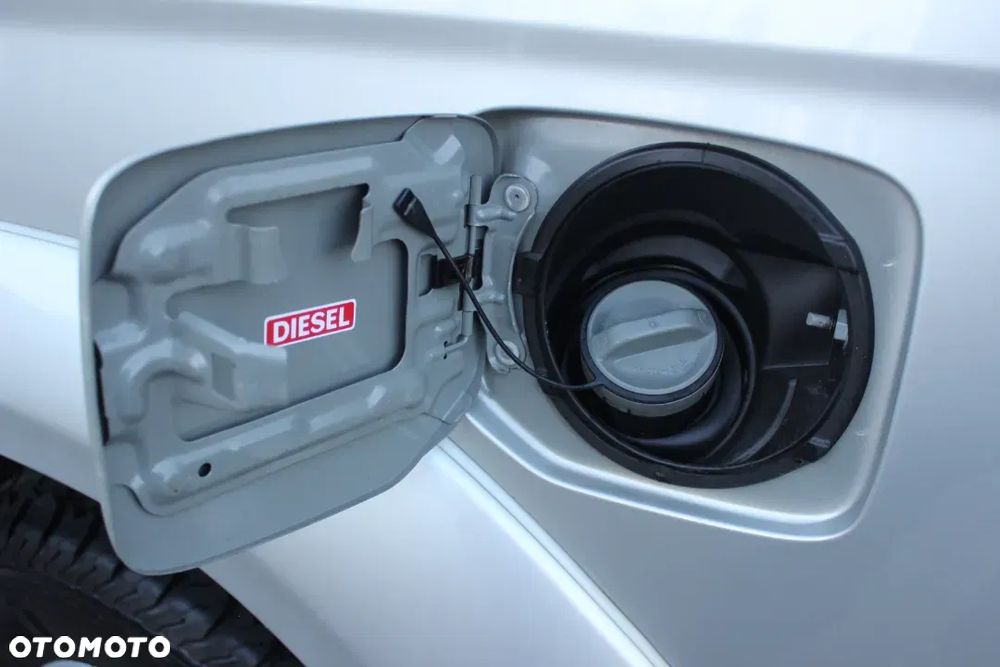 Toyota Land Cruiser 3.0 D Sol Navi - 23