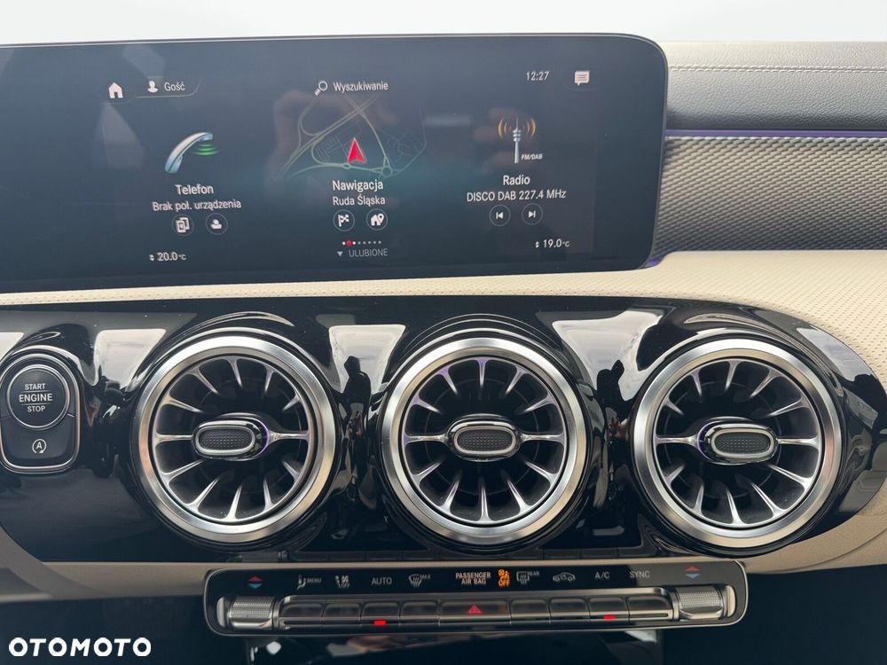 Mercedes-Benz CLA - 19