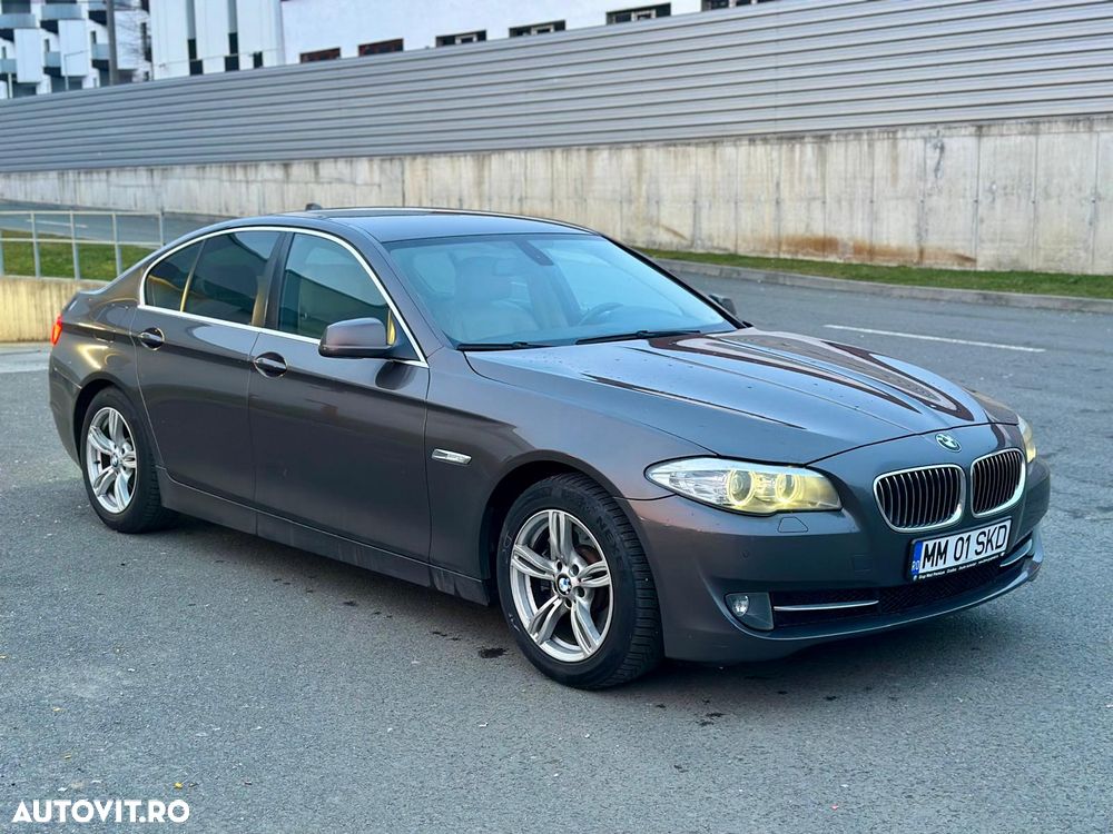 BMW Seria 5 525d xDrive - 1