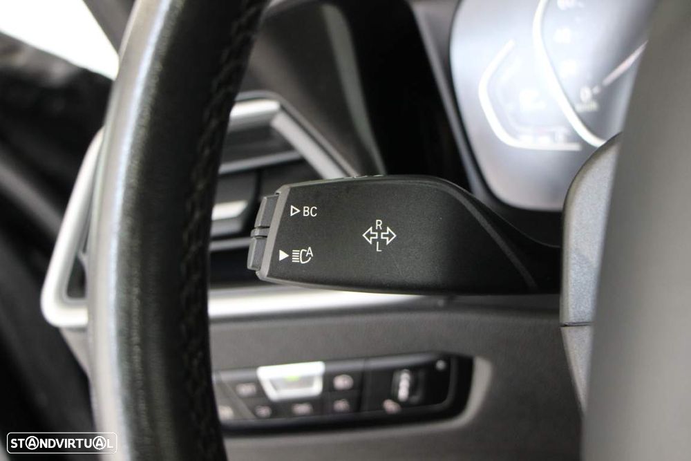 BMW 320 d Auto - 23