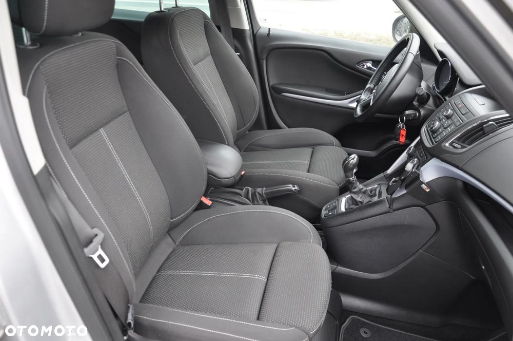 Opel Zafira Tourer 2.0 CDTI Sport - 17