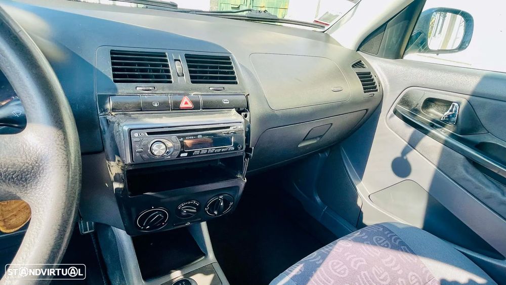 SEAT Ibiza 1.9 TDi SXE - 16