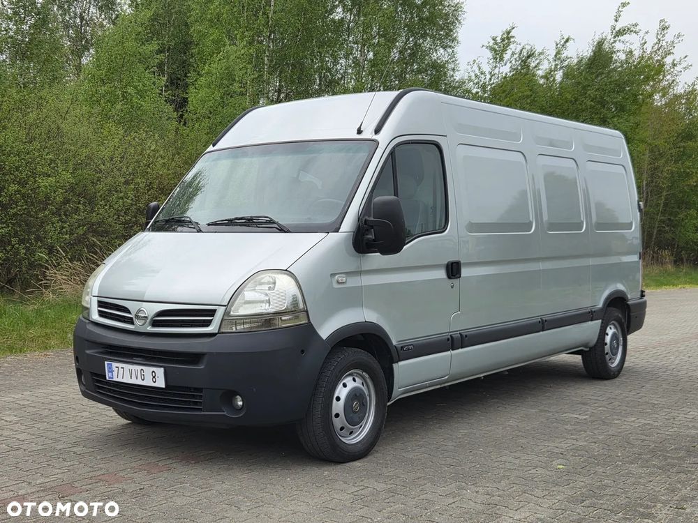 Nissan Interstar - 3