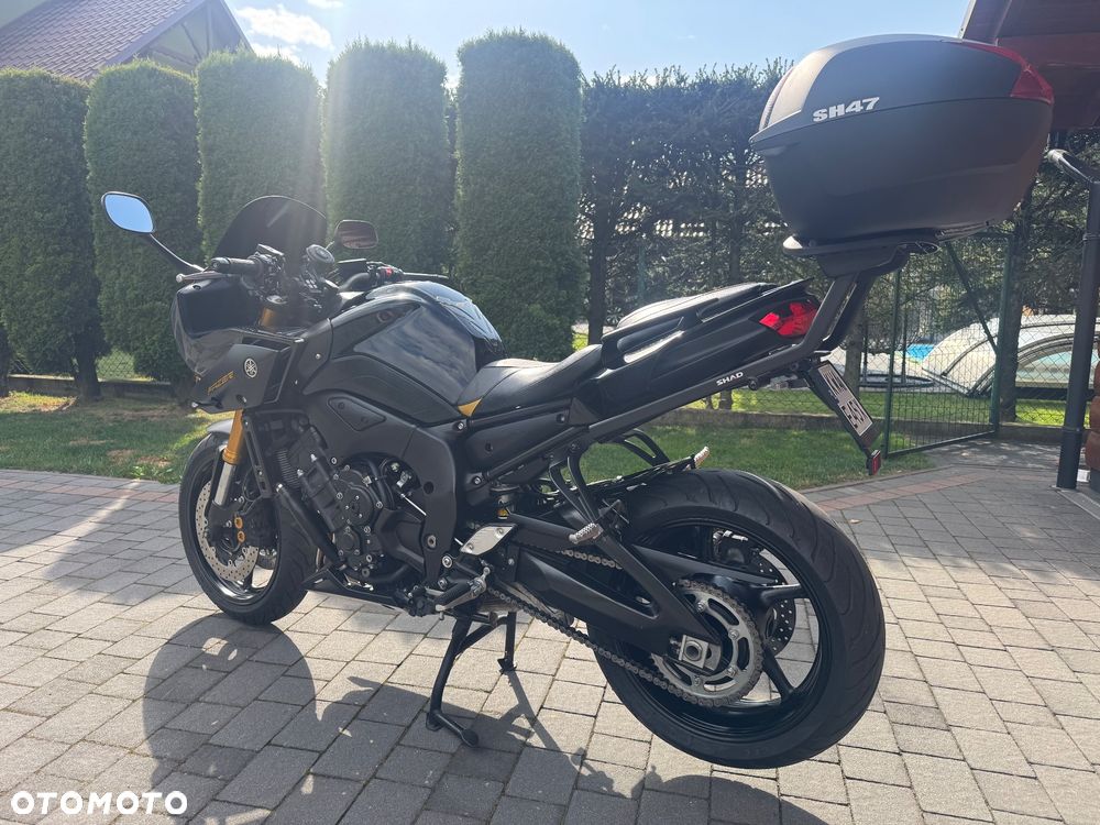 Yamaha FZ8 - 6