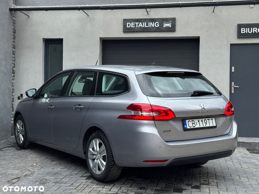 Peugeot 308 BlueHDi 130 EAT6 Stop & Start Active - 4