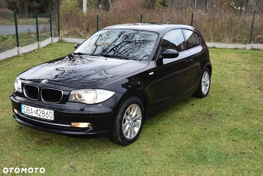 BMW Seria 1 118d Sport Line - 2