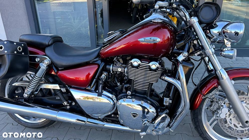 Triumph Thunderbird - 1