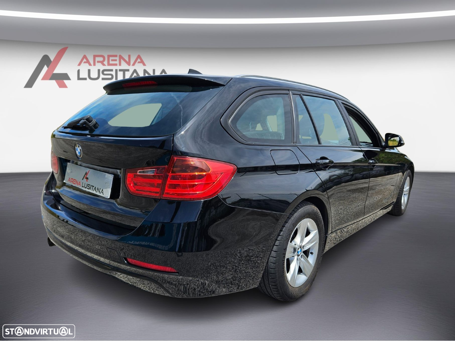 BMW 318 d Touring Auto - 13