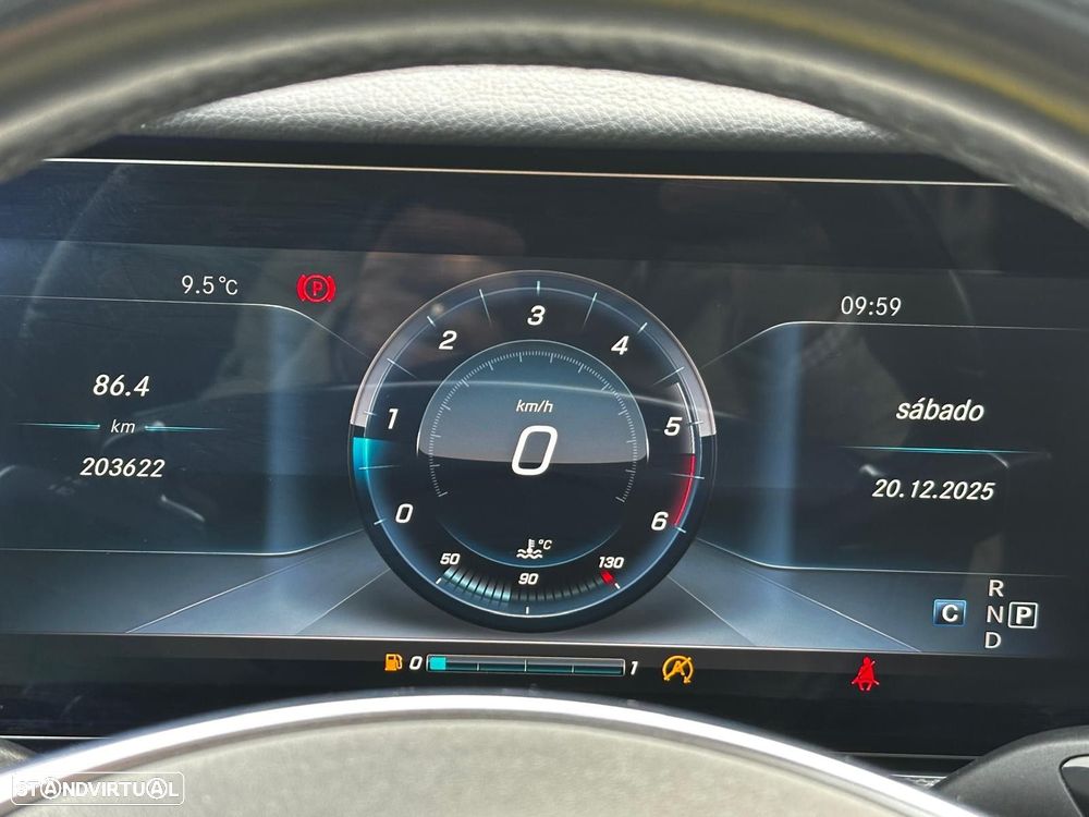 Mercedes-Benz E 220 d AMG designo - 15