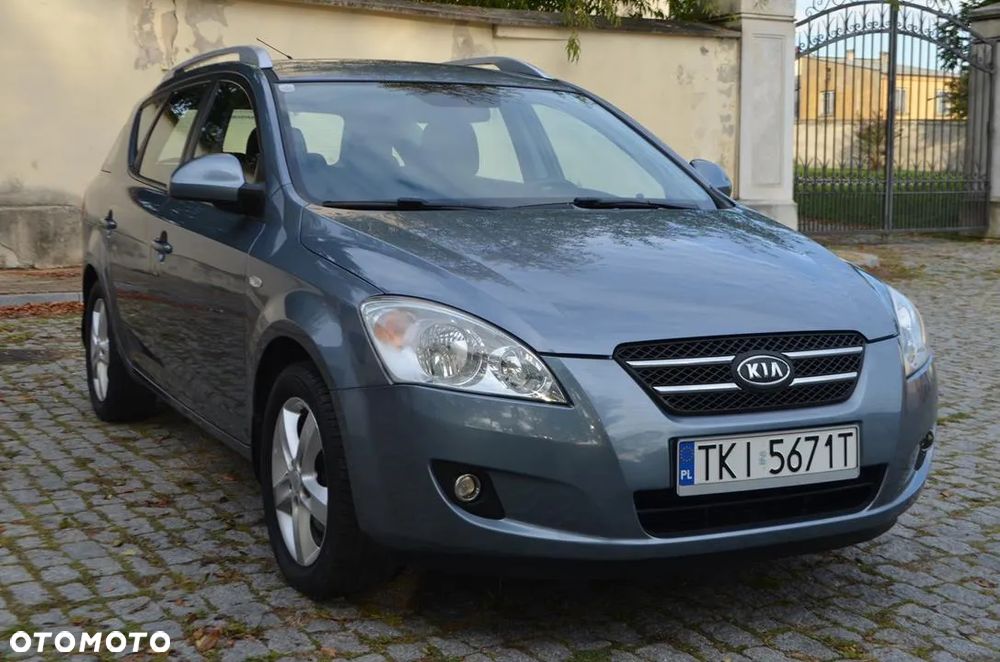 Kia Ceed Cee'd 1.6 Comfort + - 12