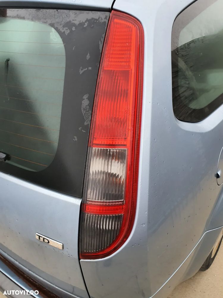 STOP FORD FOCUS 2 COMBI D. - 2