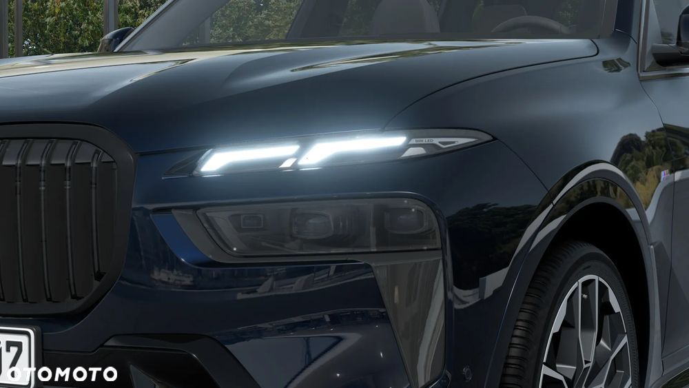 BMW X7 xDrive40i - 8