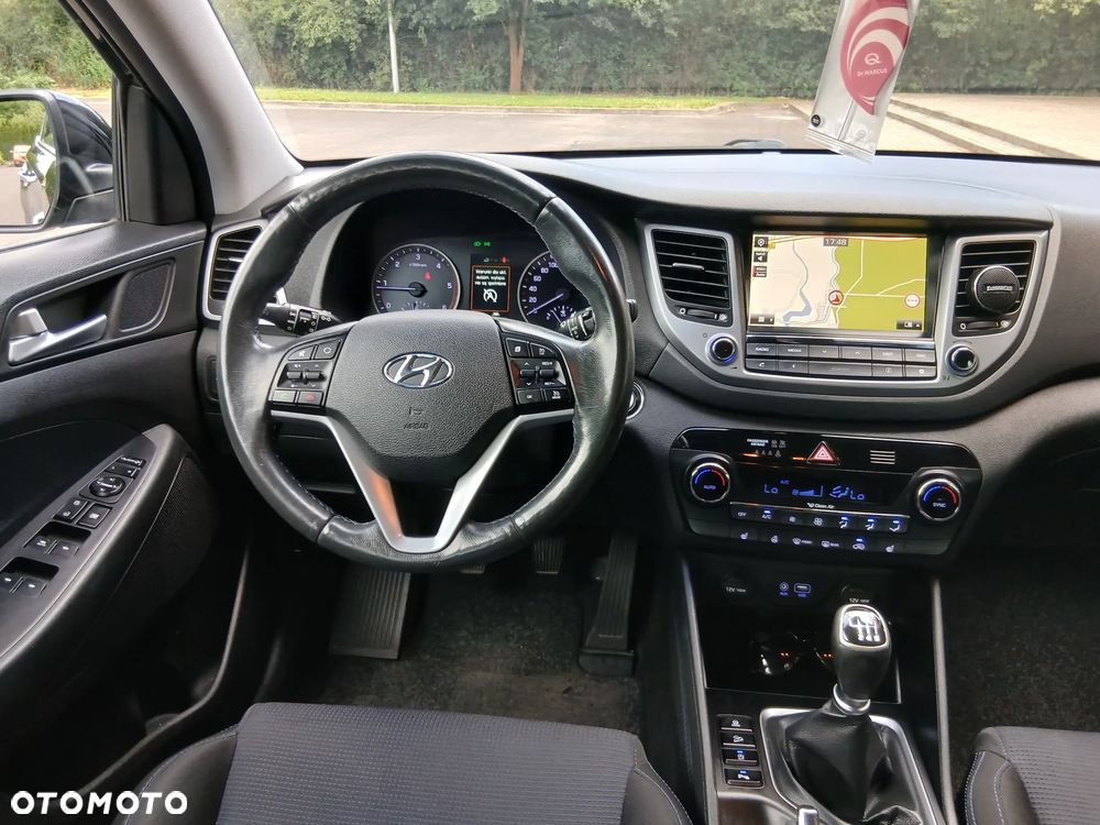 Hyundai Tucson 1.7 CRDI BlueDrive Style 2WD - 13