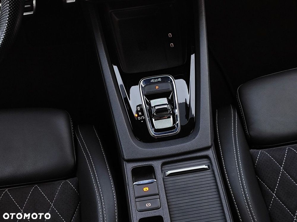 Skoda Octavia 2.0 TDI 4x4 RS DSG - 23