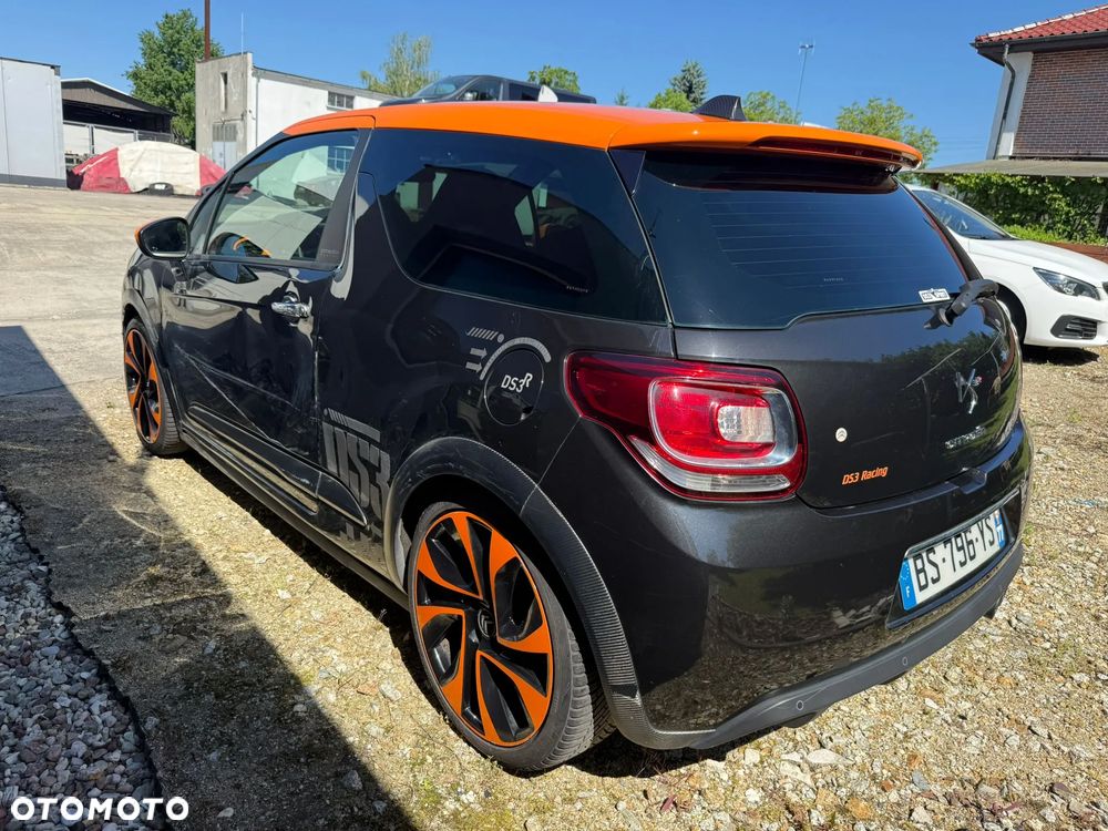 Citroën DS3 1.6 THP Racing - 12