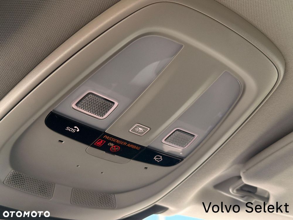 Volvo XC 90 - 16