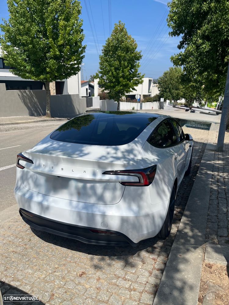 Tesla Model 3 Tração Traseira - 3