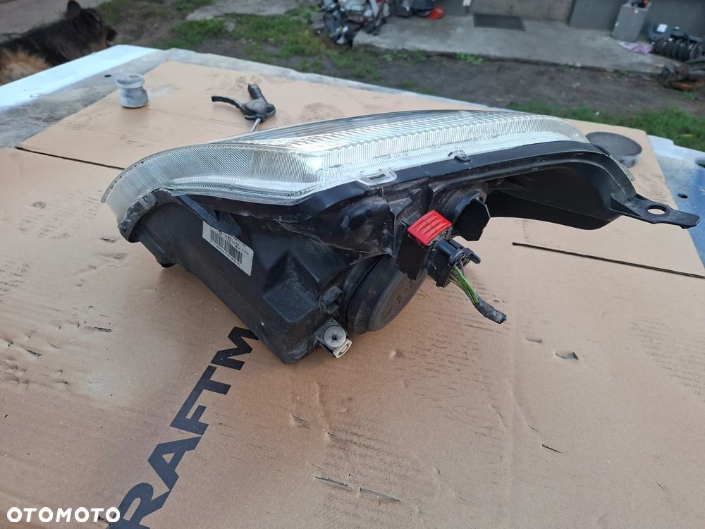 maska  lampa CITROEN C2 EWPB poznan - 4