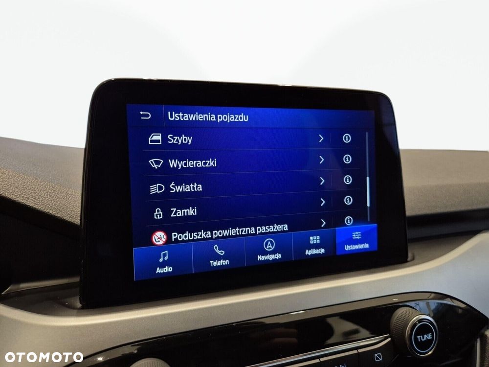Ford Kuga - 25