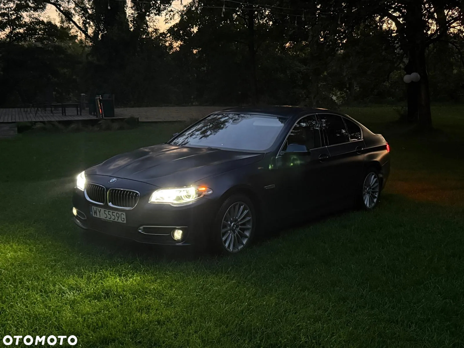BMW Seria 5 528i xDrive Luxury Line - 6