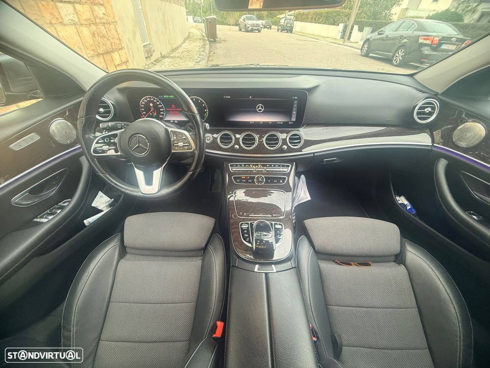 Mercedes-Benz E 300 - 12