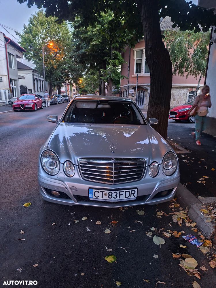 Mercedes-Benz E - 5