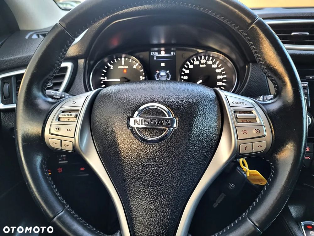 Nissan Qashqai 1.5 dCi Tekna - 12