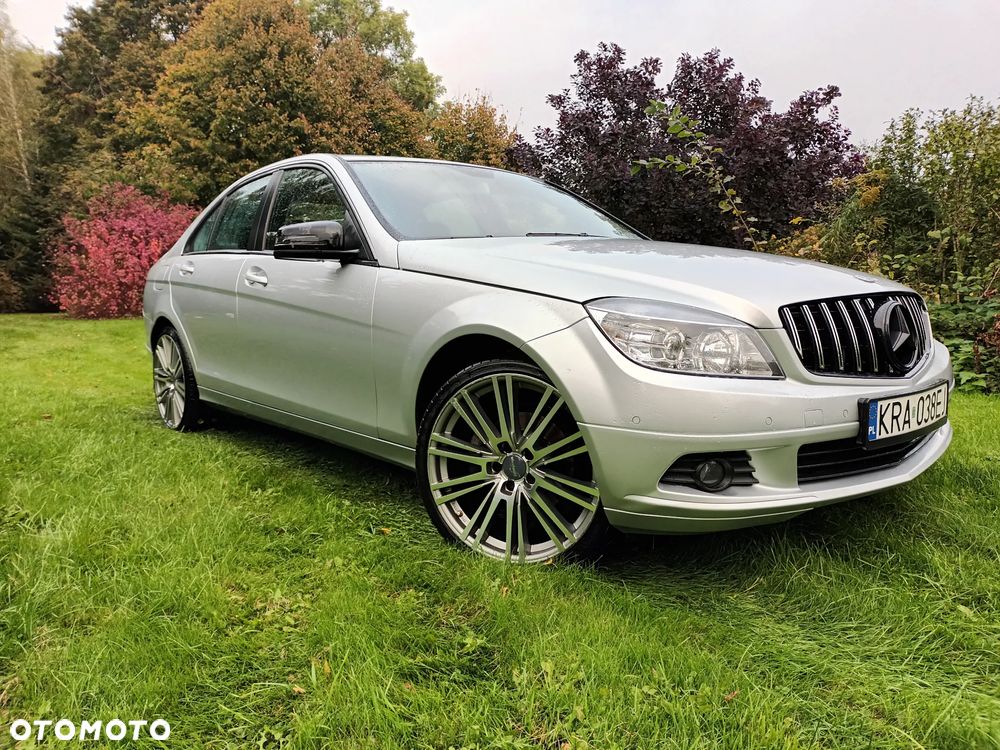 Mercedes-Benz Klasa C 200 7G-TRONIC Edition - 8