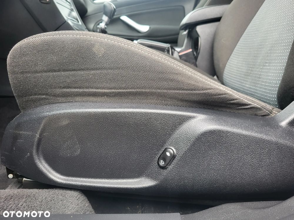 Ford Mondeo 2.0 TDCi Business Edition - 28