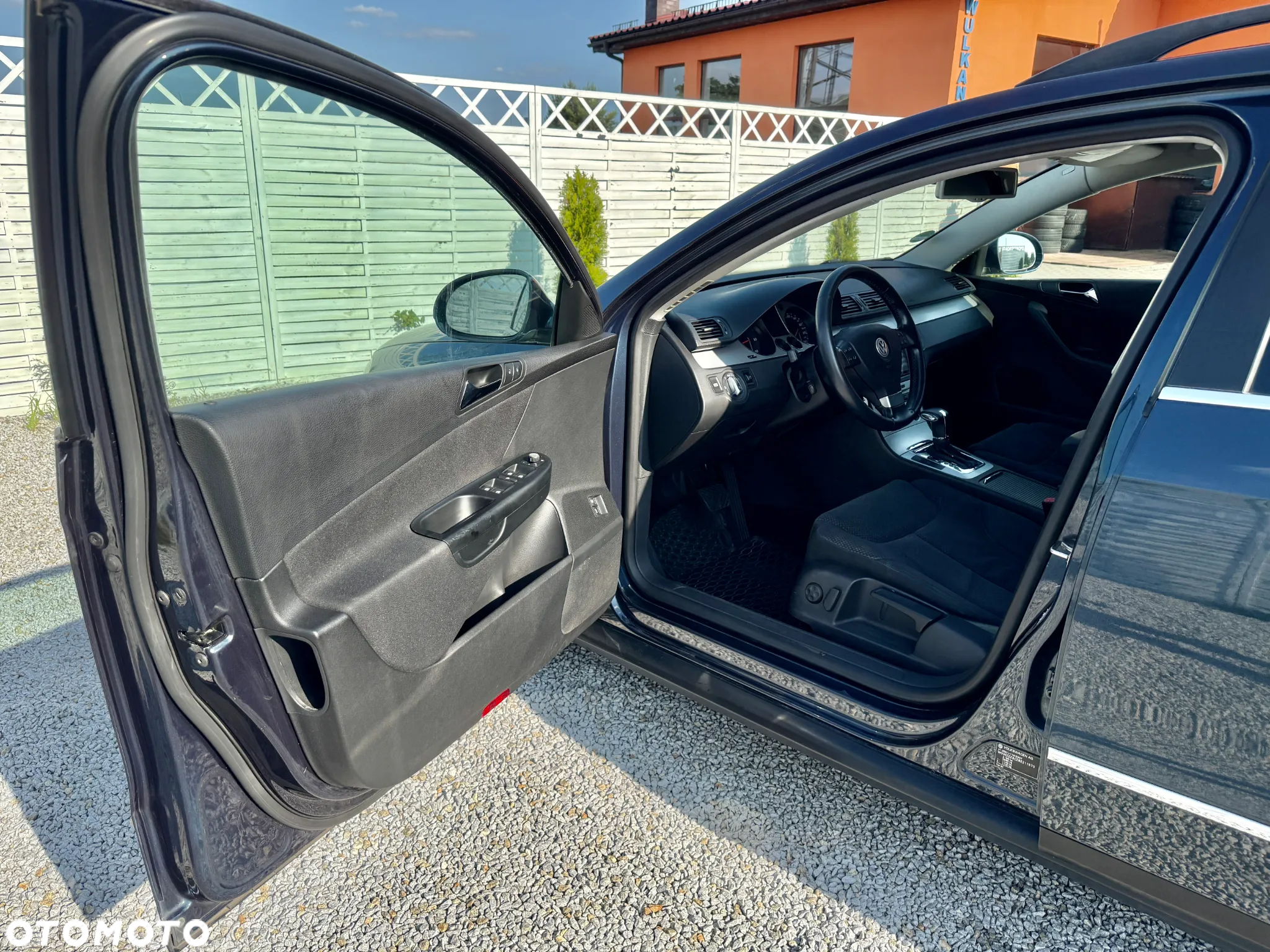 Volkswagen Passat 2.0 TDI Highline DSG - 27