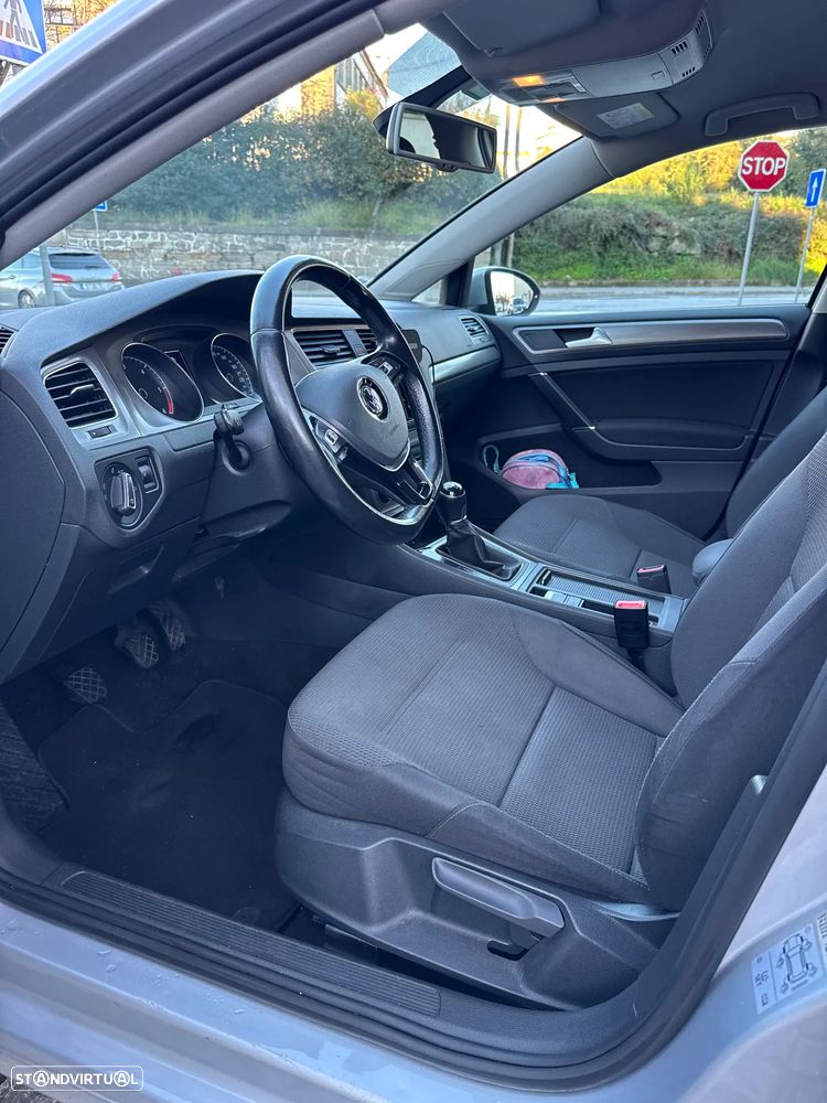 VW Golf Variant 1.6 TDi BlueMotion Confortline - 8