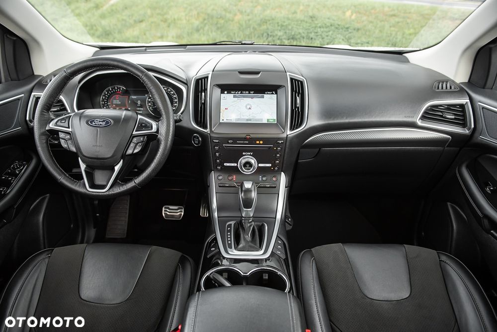 Ford Edge 2.0 TDCi Bi-Turbo 4x4 ST-LINE - 32