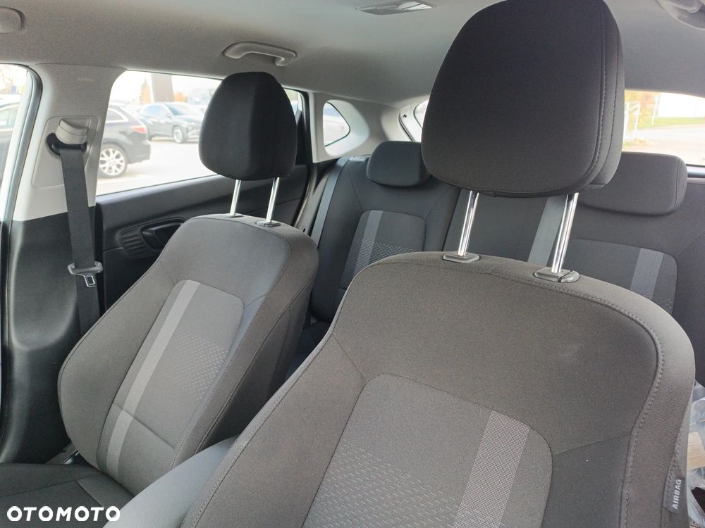 Hyundai i20 1.2 Modern - 11