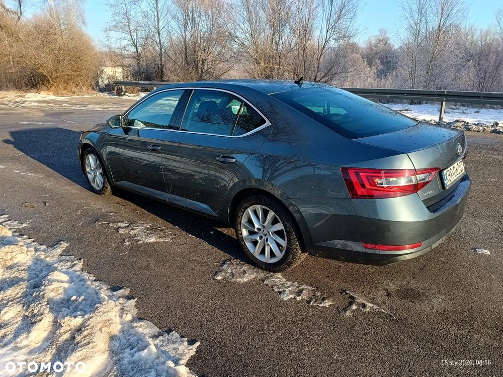 Skoda Superb 2.0 TDI Style DSG7 - 7