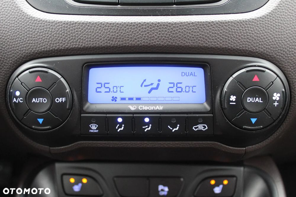 Hyundai ix35 2.0 CRDi Comfort 2WD - 21